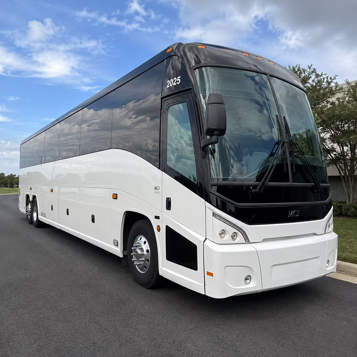 convention shuttle buses to the long beach and la convention centers