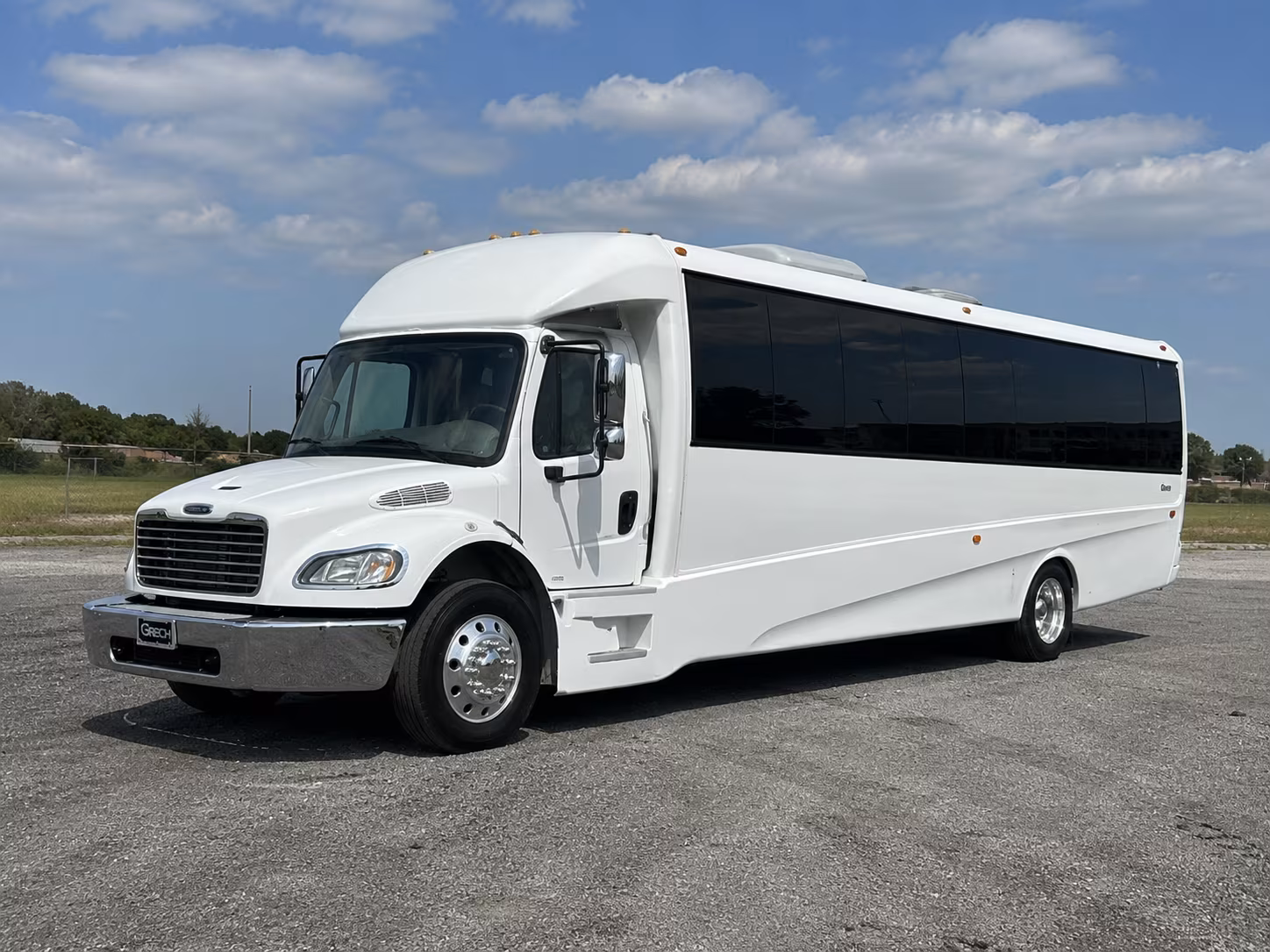 downey 50 passenger party bus