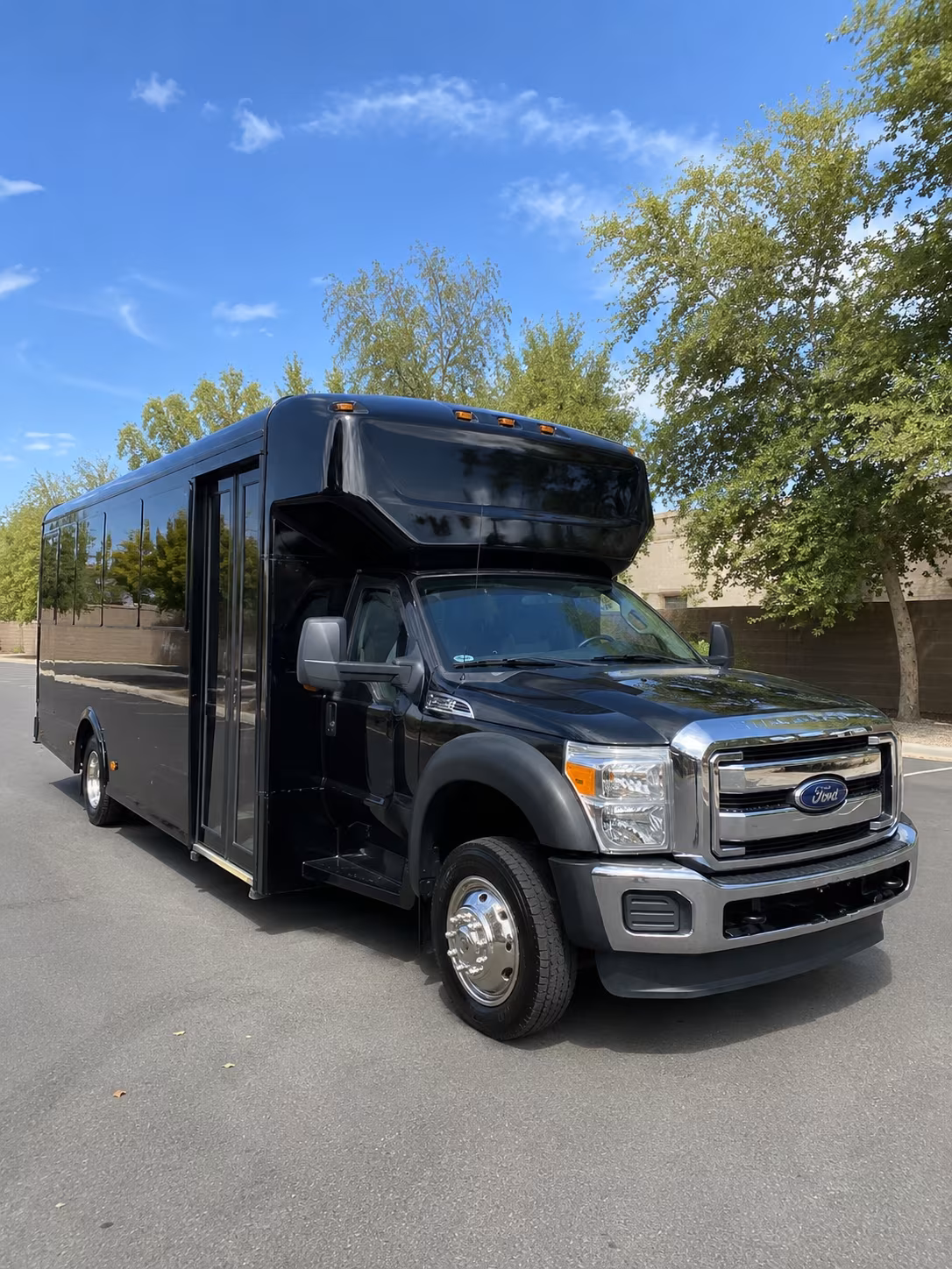 downey party bus rental 2